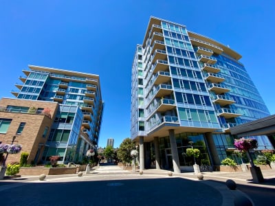 The Strand Condos